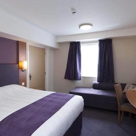 Premier Inn Greenock Ngoại thất bức ảnh
