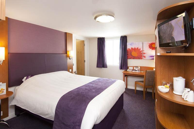 Premier Inn Greenock Ngoại thất bức ảnh