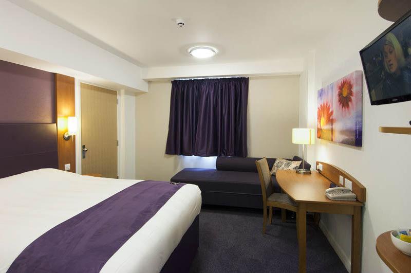Premier Inn Greenock Ngoại thất bức ảnh