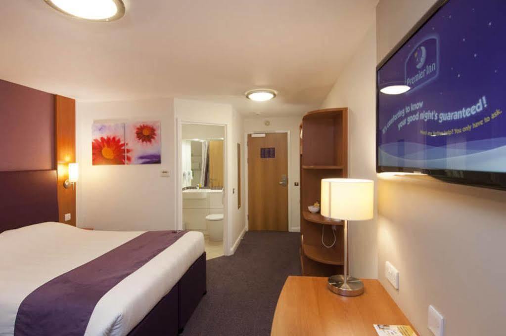 Premier Inn Greenock Ngoại thất bức ảnh