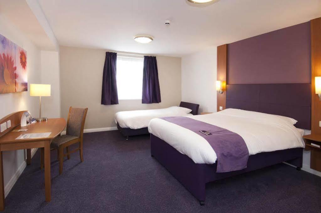 Premier Inn Greenock Ngoại thất bức ảnh