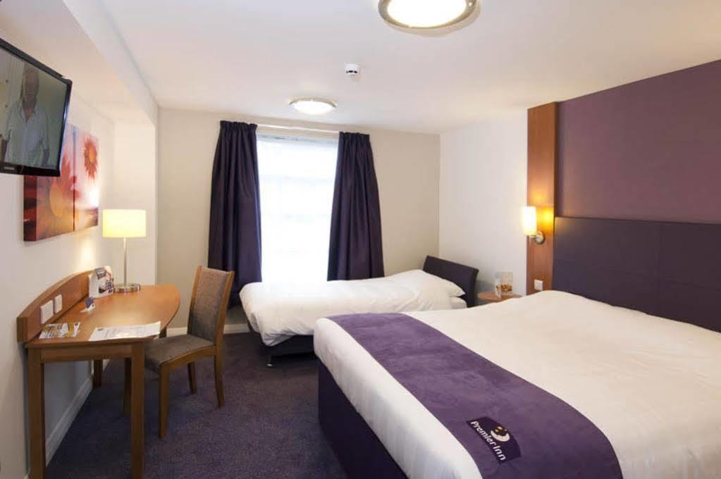 Premier Inn Greenock Ngoại thất bức ảnh