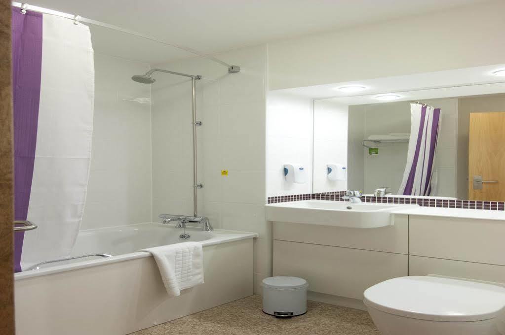 Premier Inn Greenock Ngoại thất bức ảnh